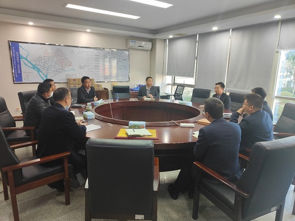 受30年来特大咸潮侵袭，市、镇两级应急响应